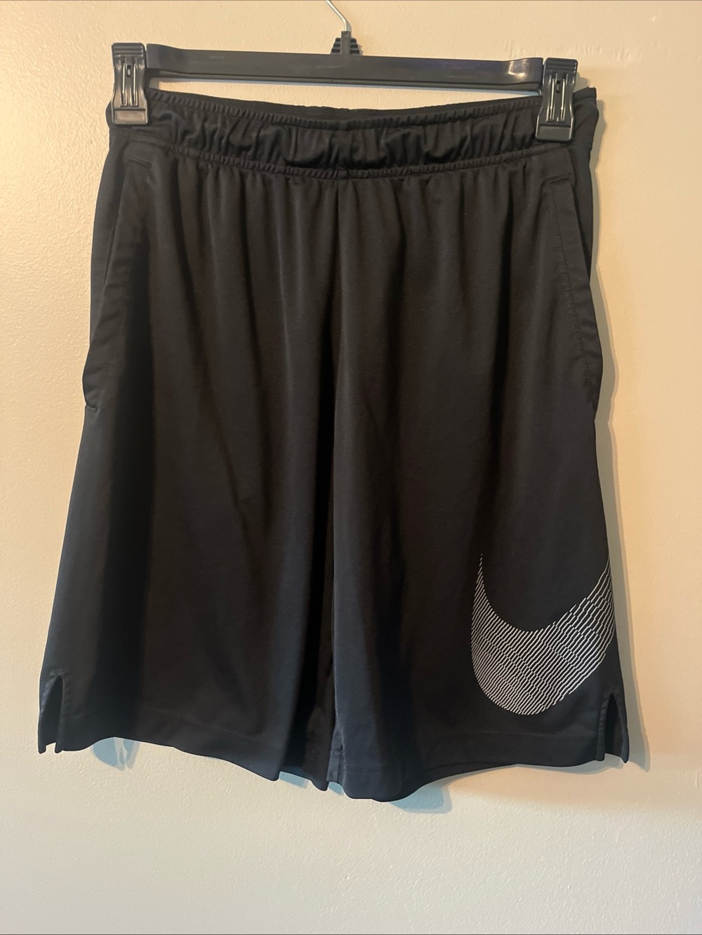 Nike Dri-FIT Mens Training Basketball Shorts Black Grey Graphic Swoosh Medium
